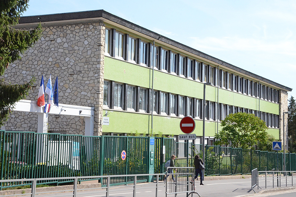 COLLEGE INTERNATIONAL DE FONTAINEBLEAU  LASA